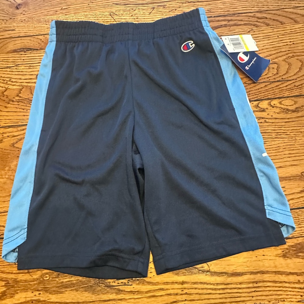 Champion basketball shorts size medium - Picture 3 of 6